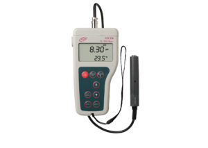 AD330 Professional Waterproof Conductivity-TDS-TEMP Portable Meter with GLP